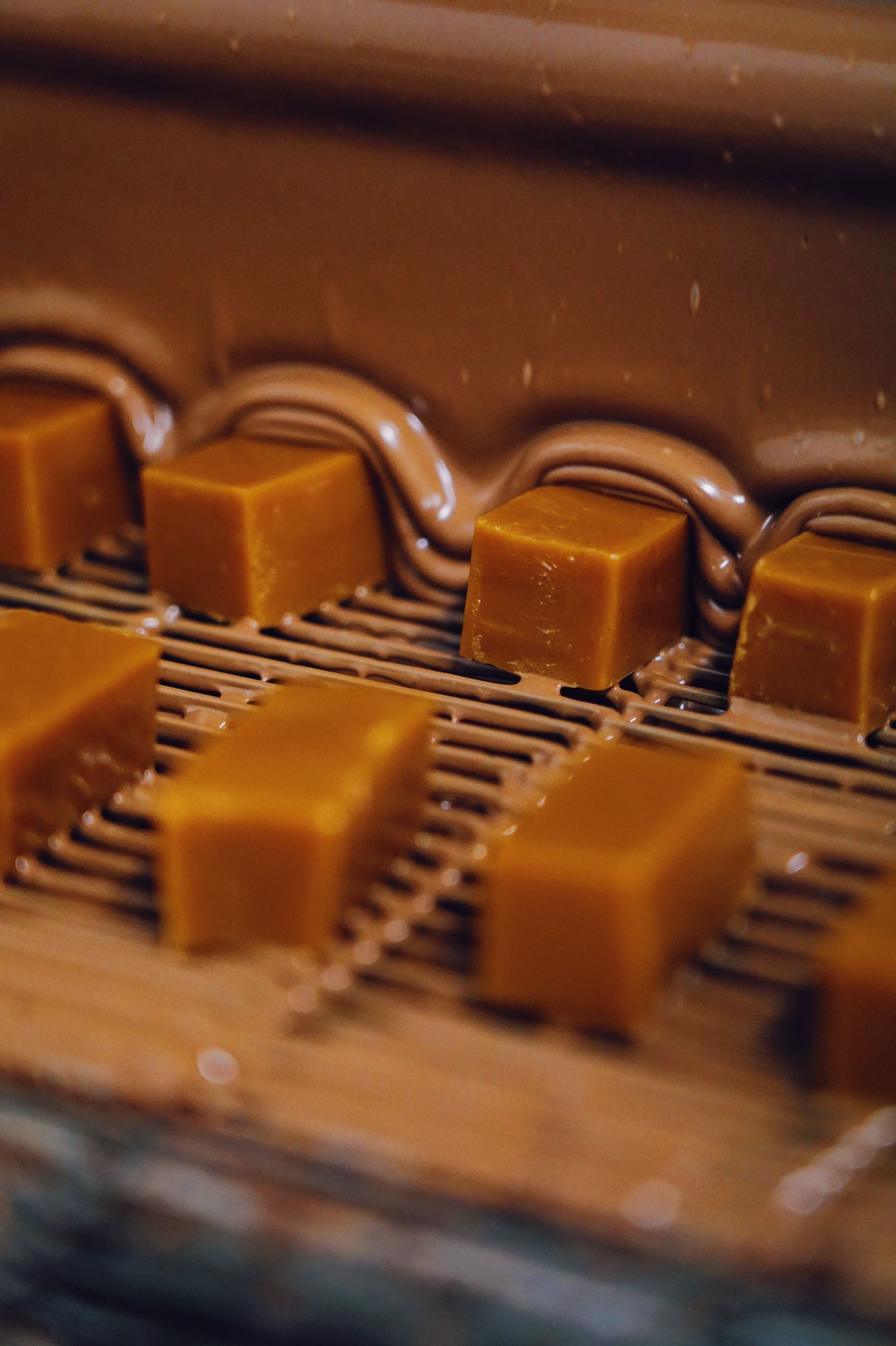 CHOCOLATE Buttery Salted Caramels 120gm | 10 x Bon Bons